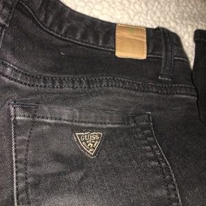 GUESS BLACK DENIM SKINNY JEANS
